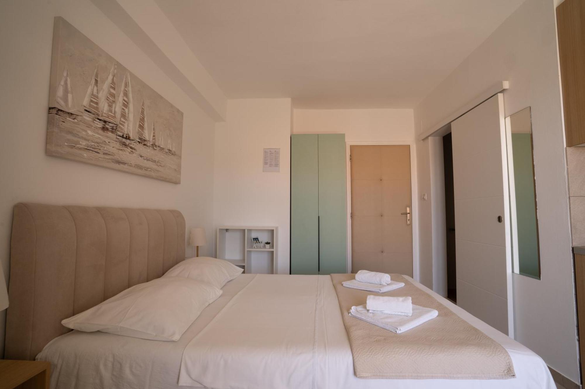 Apartments & Rooms Petra Zadar Luaran gambar